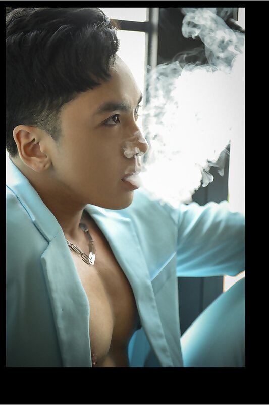 Next Image >>