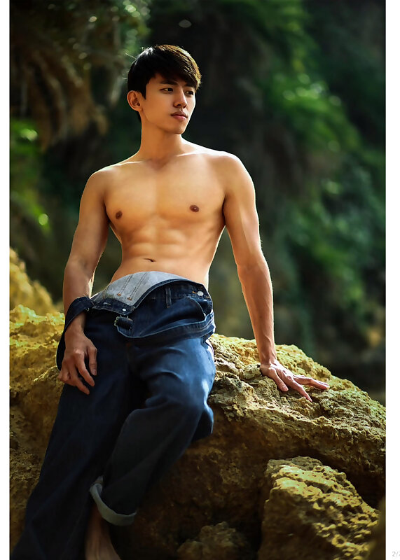 Next Image >>