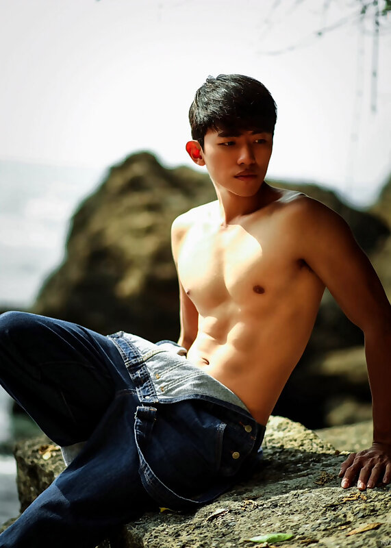 Next Image >>