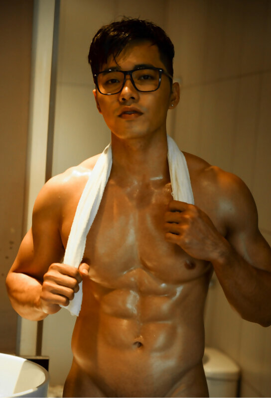 Next Image >>