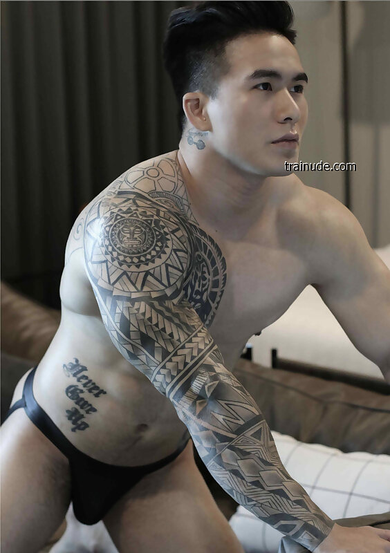 Next Image >>