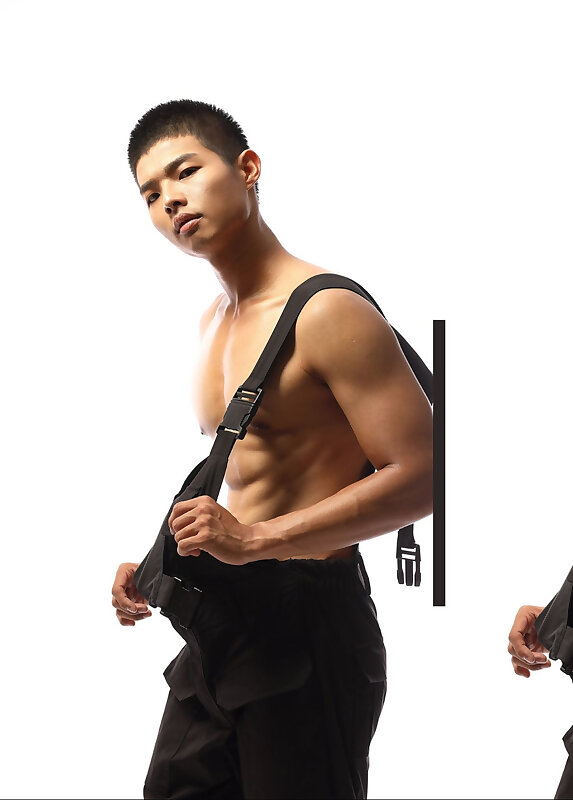 Next Image >>