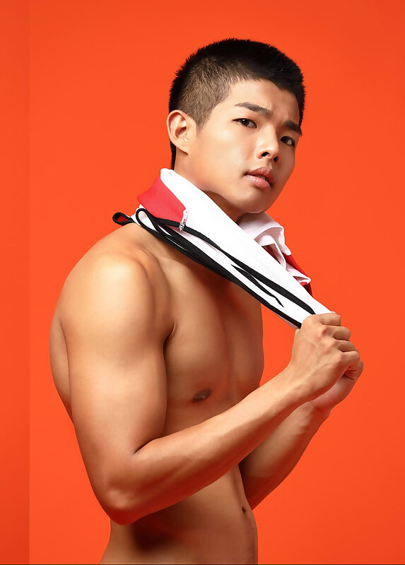 Next Image >>