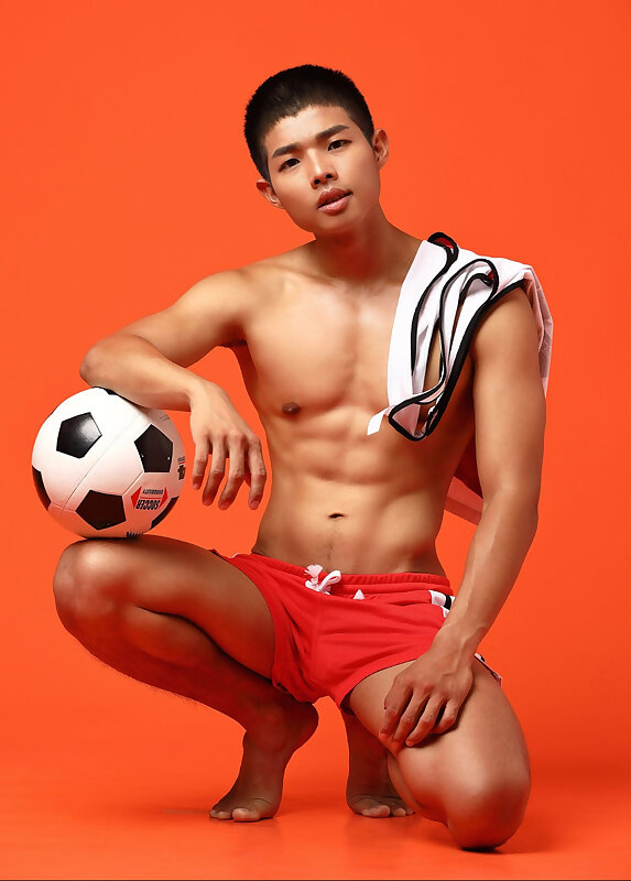 Next Image >>