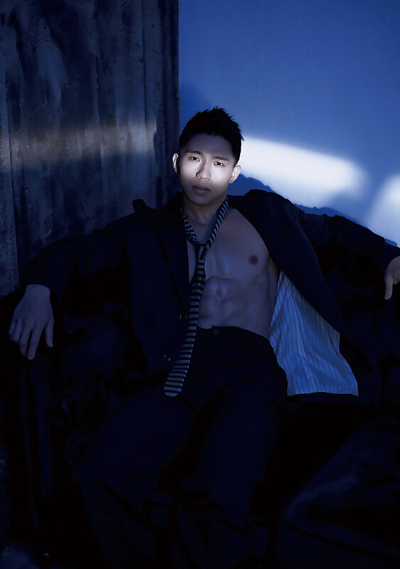 Next Image >>