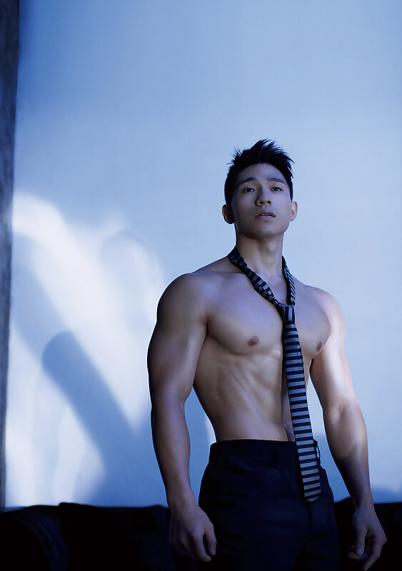 Next Image >>