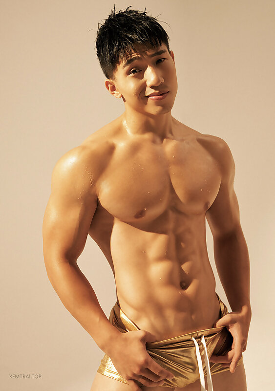 Next Image >>