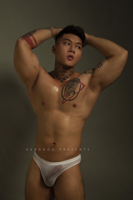 Next Image >>