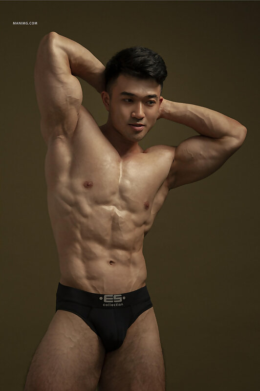 Next Image >>