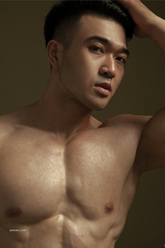 Next Image >>