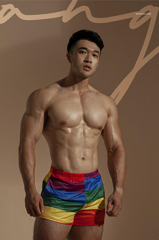 Next Image >>