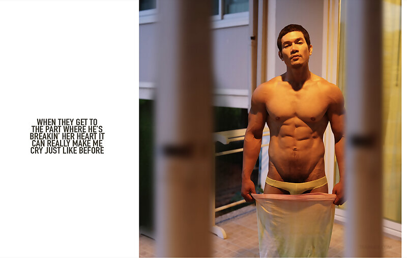 Next Image >>