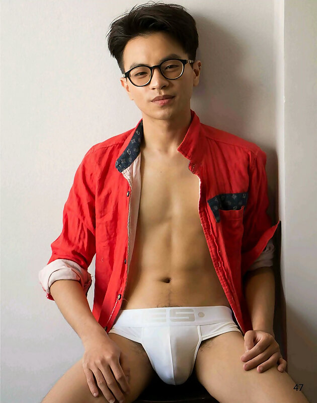Next Image >>