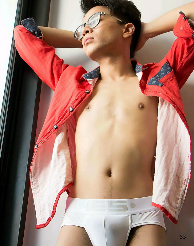 Next Image >>