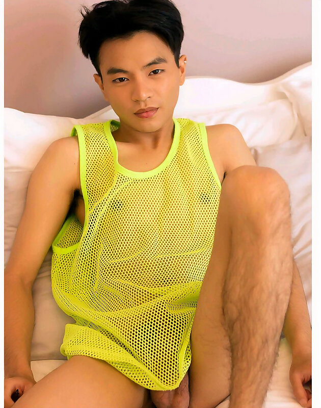 Next Image >>
