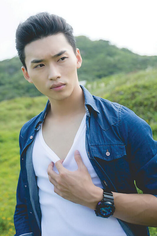 Next Image >>
