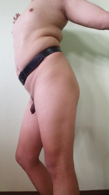 Next Image >>