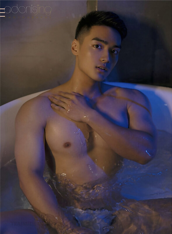 Next Image >>
