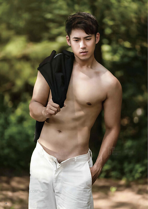 Next Image >>