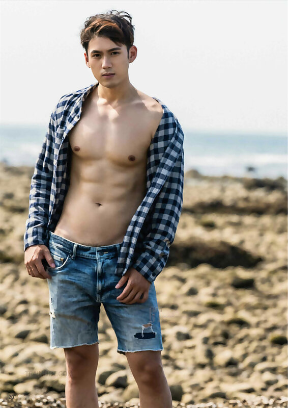 Next Image >>