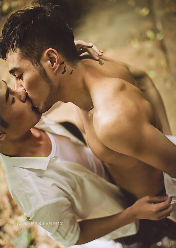 Next Image >>