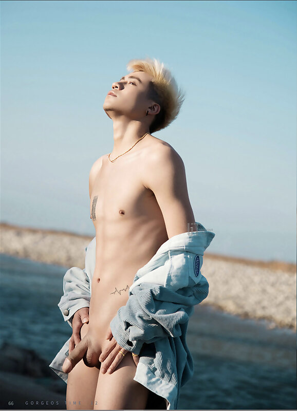 Next Image >>