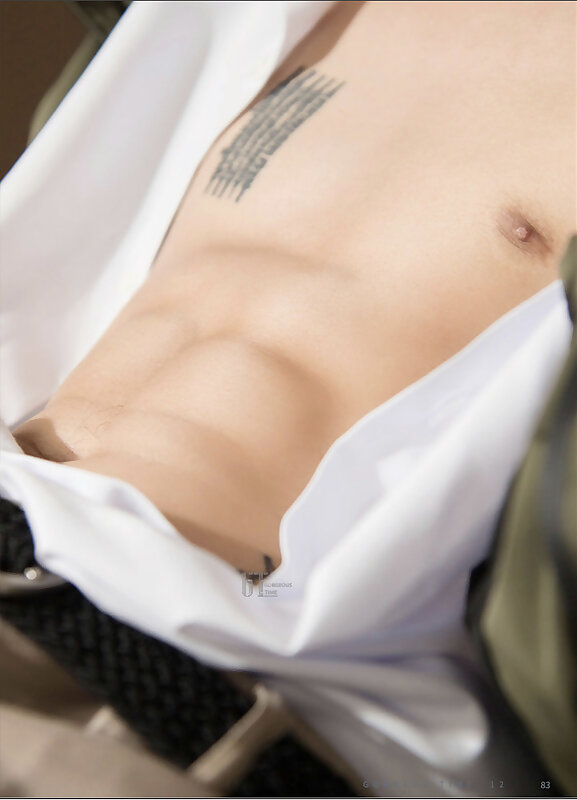 Next Image >>