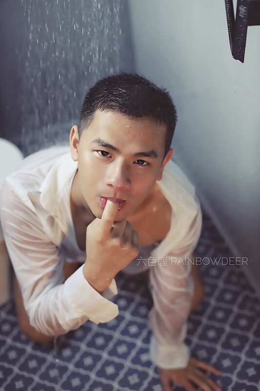 Next Image >>