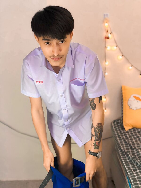 Next Image >>