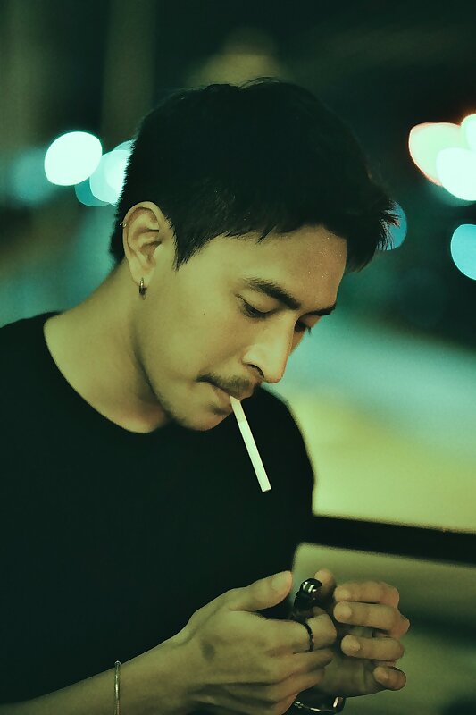 Next Image >>
