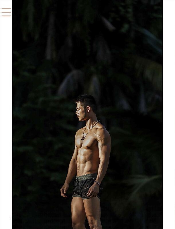 Next Image >>