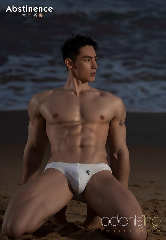 Next Image >>