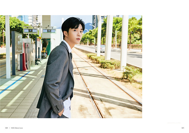 Next Image >>
