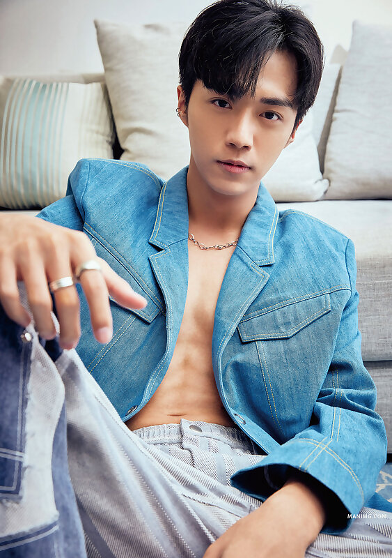 Next Image >>