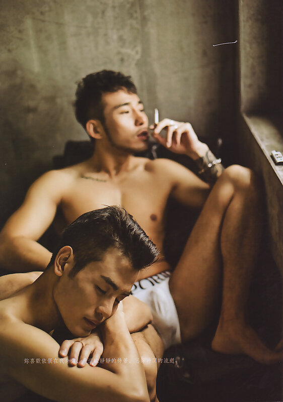 Next Image >>