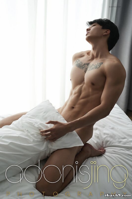 Next Image >>