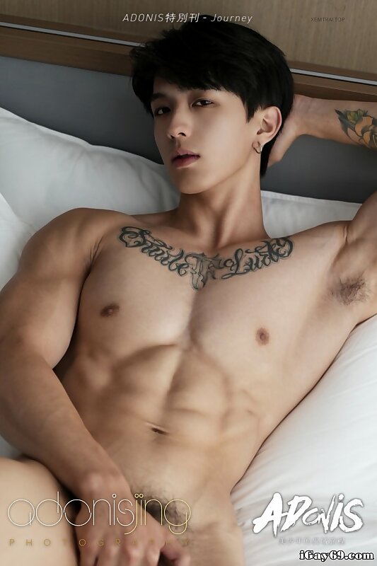 Next Image >>