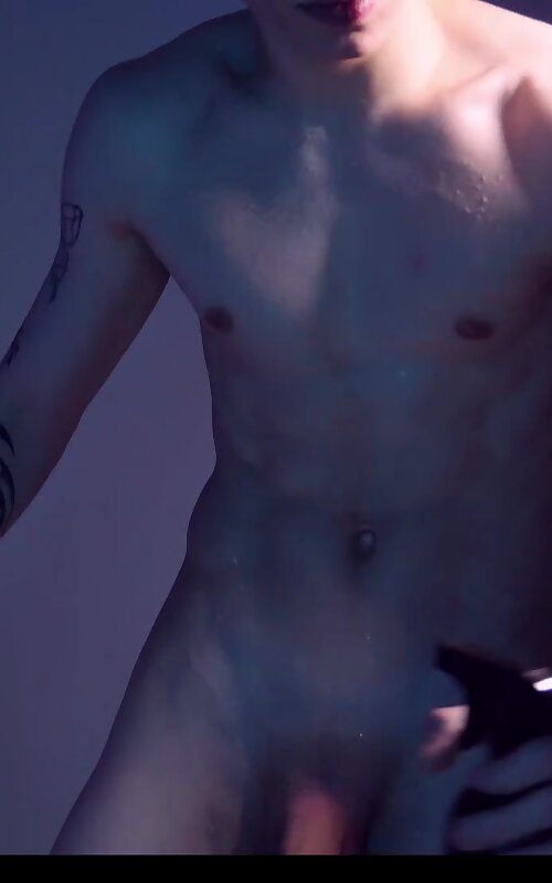 Next Image >>