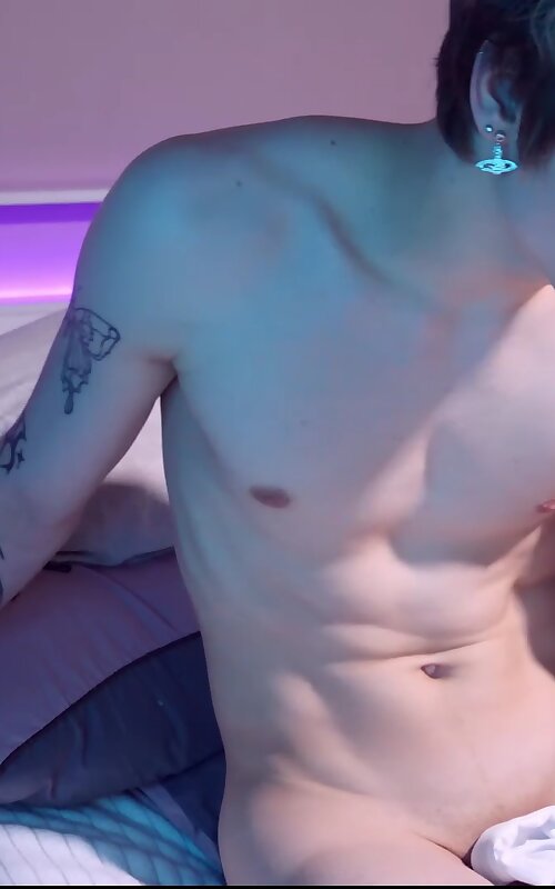 Next Image >>