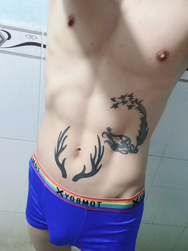Next Image >>