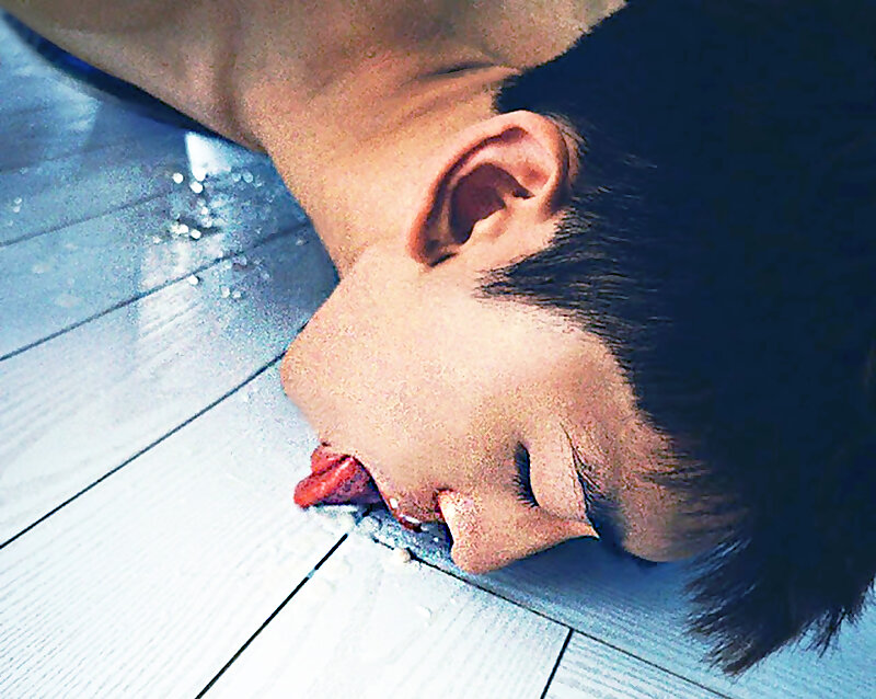 Next Image >>
