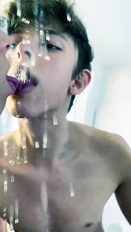 Next Image >>