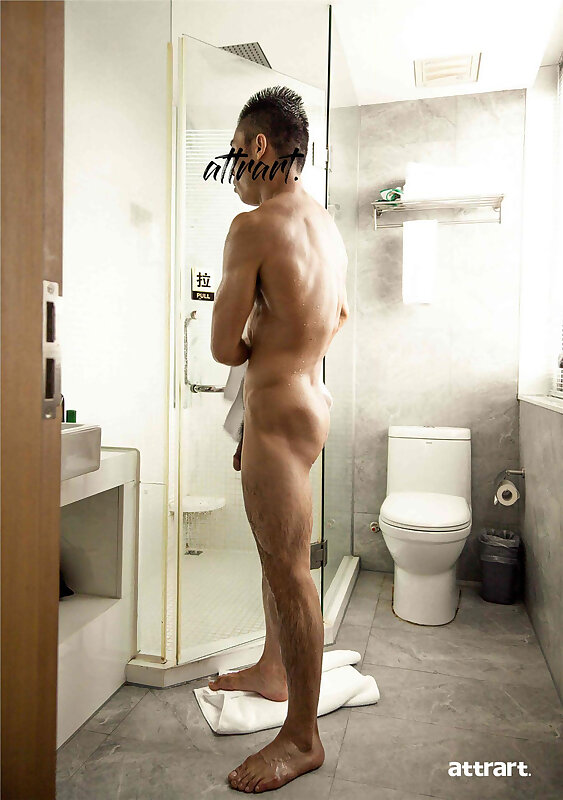 Next Image >>