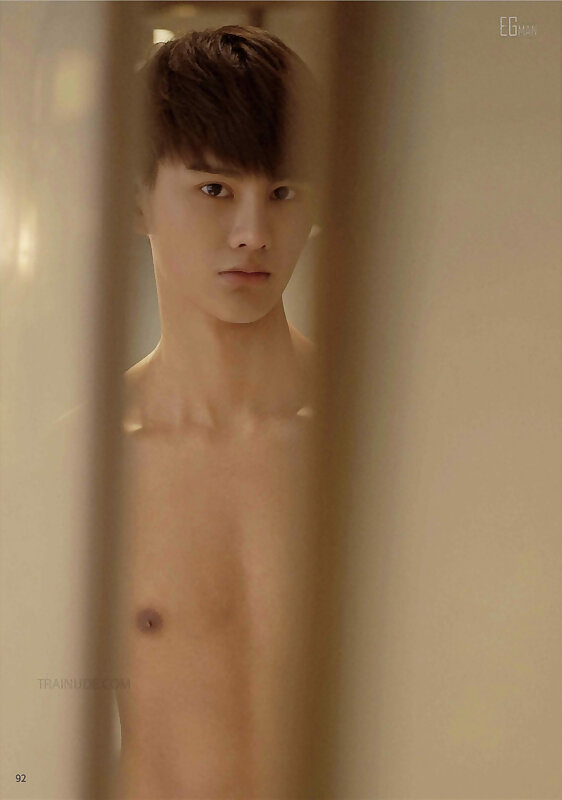 Next Image >>