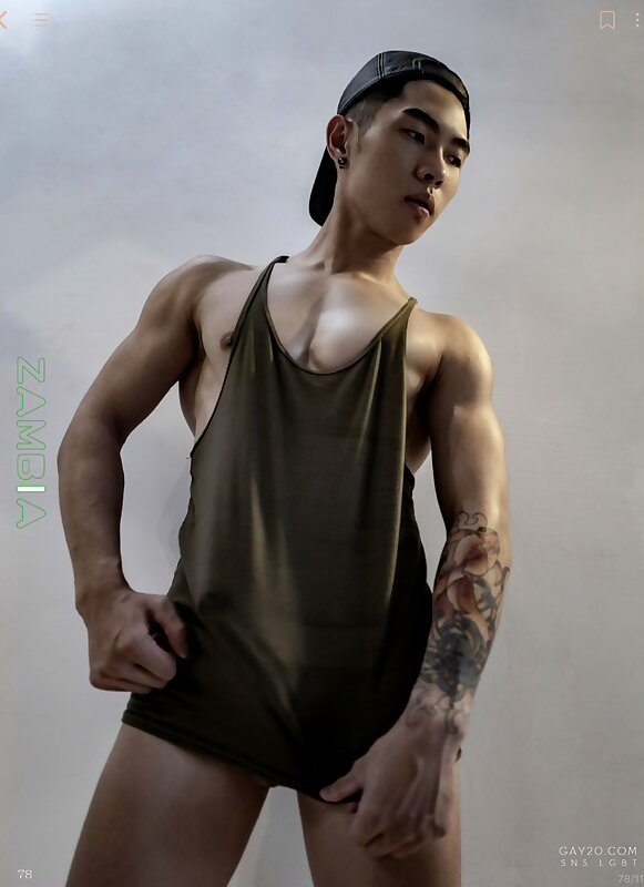 Next Image >>