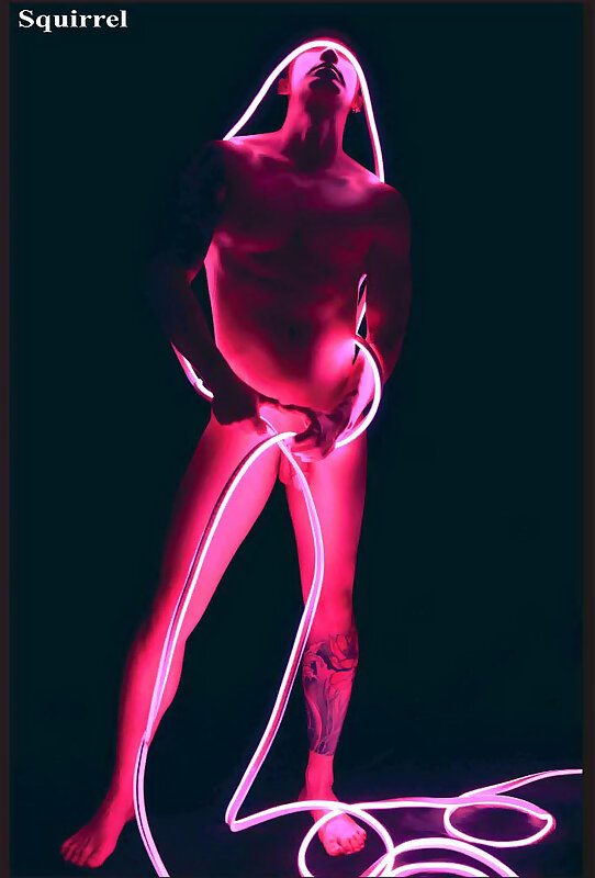 Next Image >>