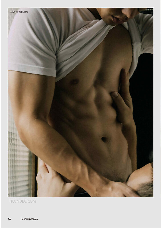 Next Image >>