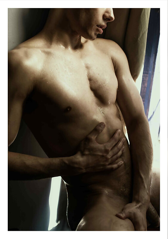 Next Image >>