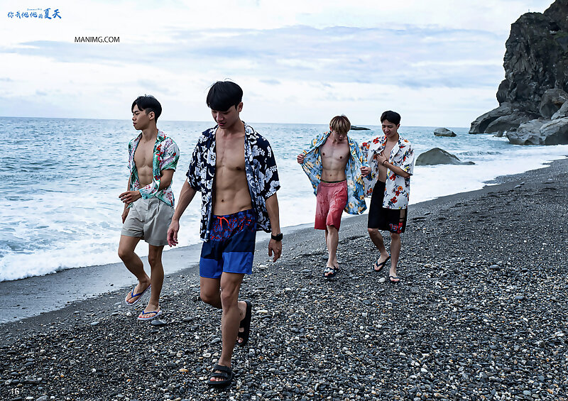Next Image >>