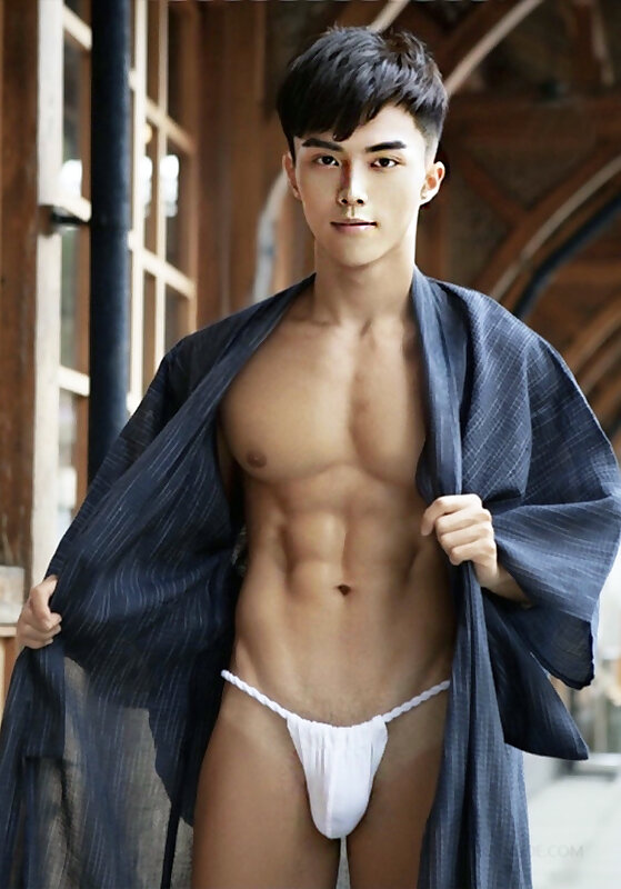 Next Image >>